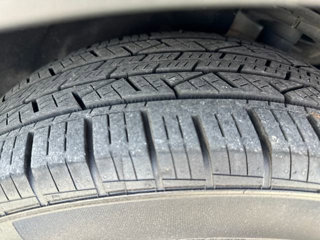 Used 2020 Ford Escape SEL image 28