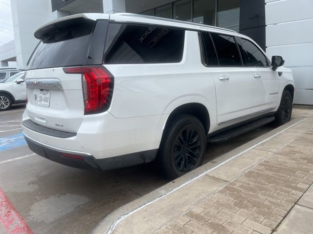 Used 2023 GMC Yukon XL SLT RWD image 3
