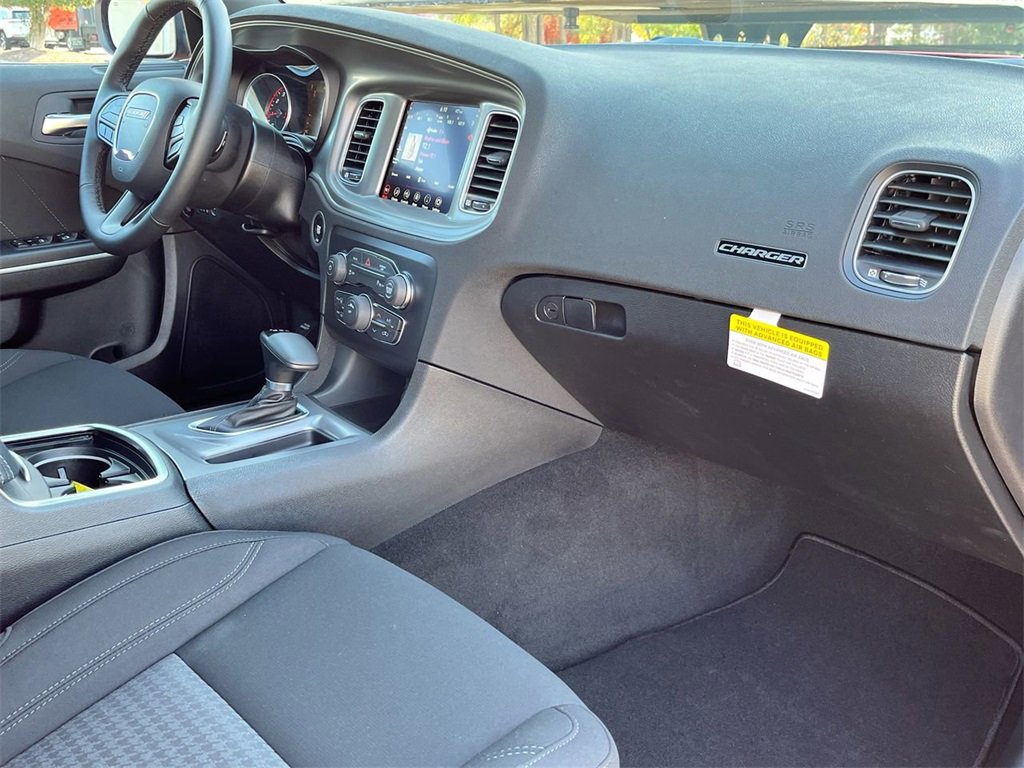 Used 2023 Dodge Charger SXT w/ Cold Weather Package image 40