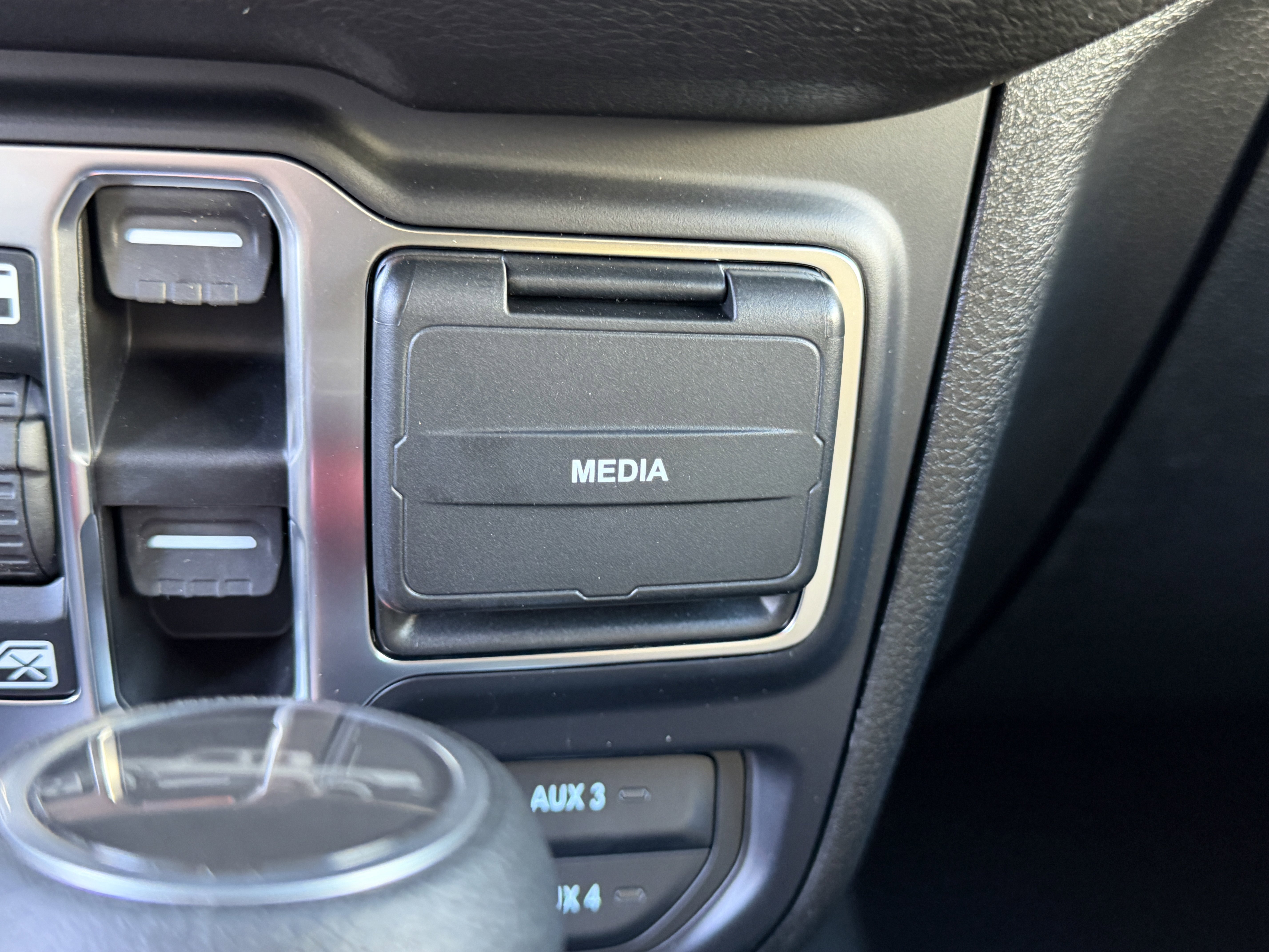 New 2026 Jeep Gladiator Sport image 27