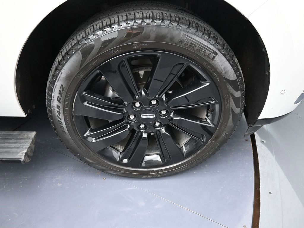 Used 2024 Lincoln Navigator L Black Label image 19