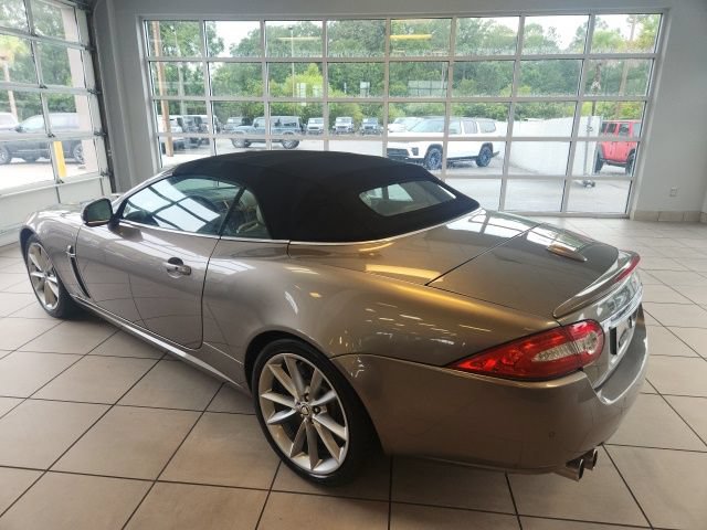 Used 2011 Jaguar XKR R RWD image 9