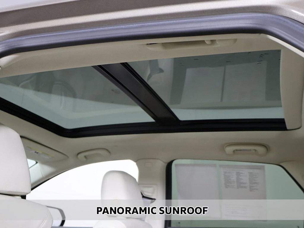 Used 2023 Cadillac XT5 Premium Luxury image 4