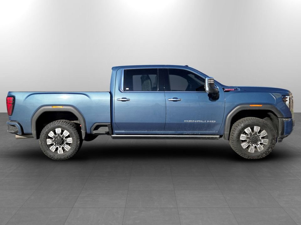 Used 2024 GMC Sierra 2500 Denali w/ Denali Reserve Package image 5