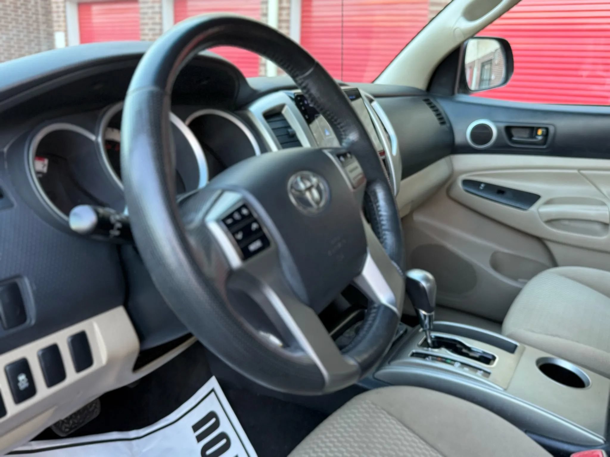 Used 2013 Toyota Tacoma PreRunner w/ SR5 Pkg RWD image 23