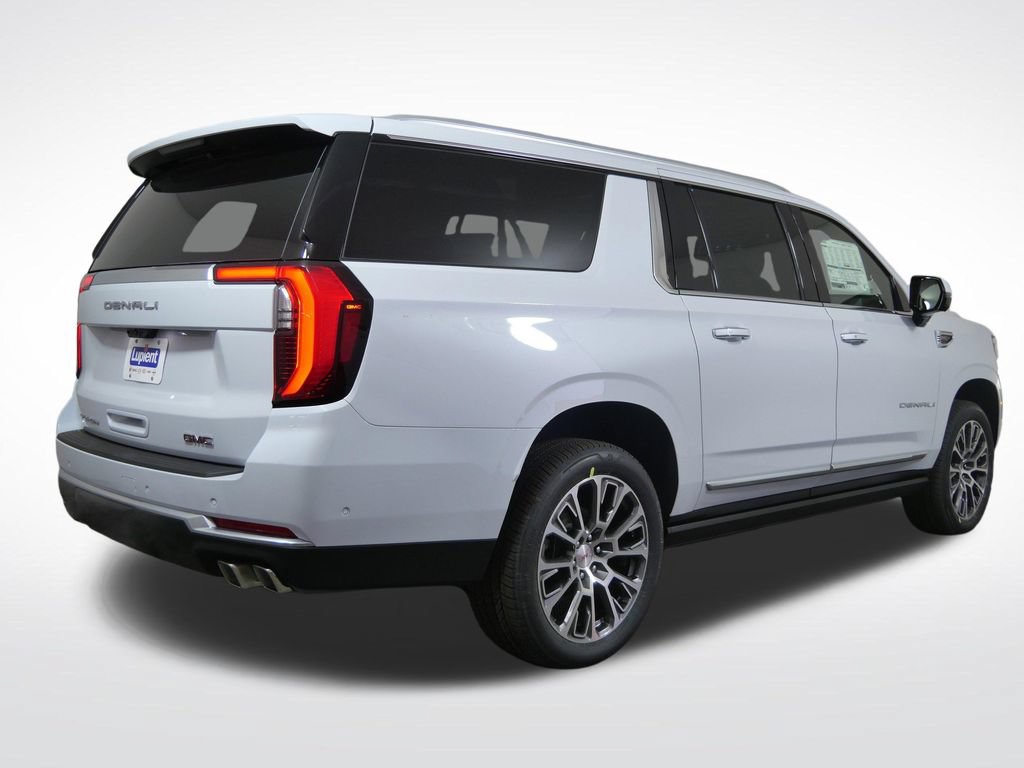 New 2026 GMC Yukon XL Denali w/ Denali Reserve Package AWD/4WD image 2