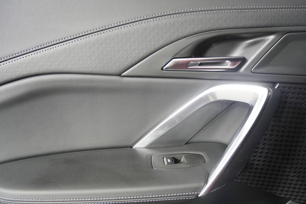 Certified 2024 BMW X2 xDrive28i image 14