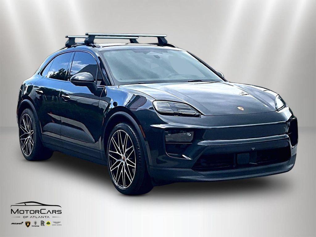 Used 2026 Porsche Macan Electric RWD image 2