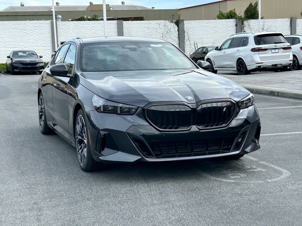 New 2027 BMW i5 eDrive40 w/ Executive Package AWD/4WD image 7