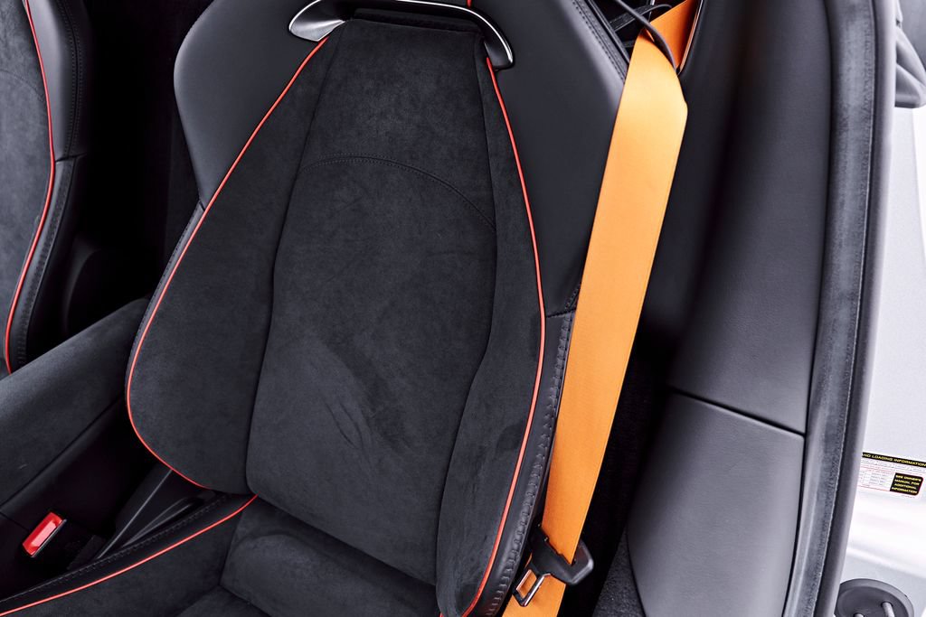 Used 2023 McLaren Artura RWD image 59