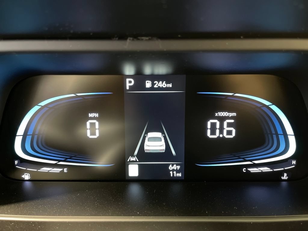 New 2026 Hyundai Elantra Sport FWD image 20