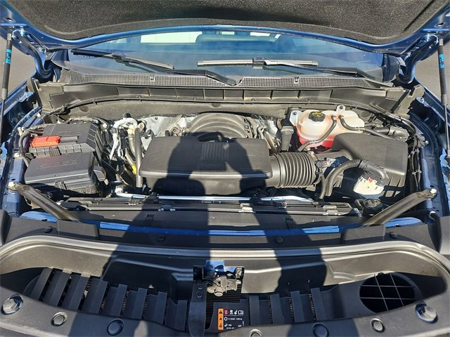 Certified 2025 Chevrolet Suburban Premier image 31