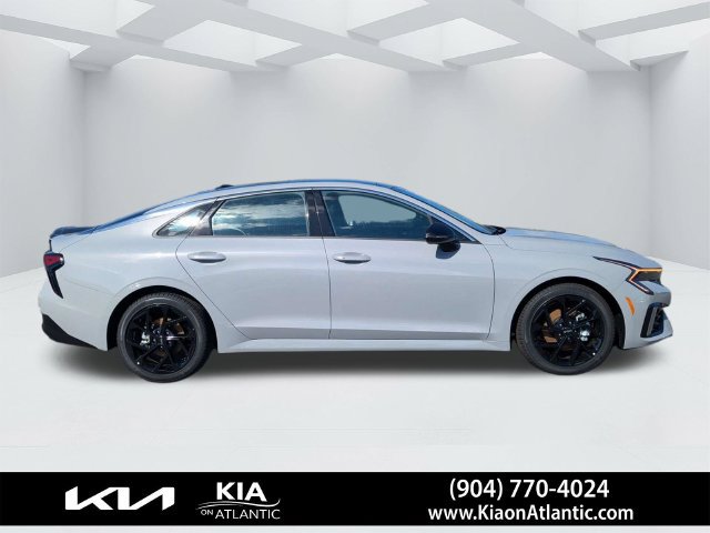 New 2027 Kia K5 GT-Line w/ GT-Line Premium Package FWD image 2
