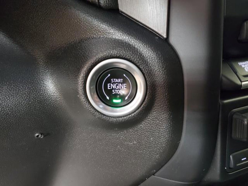 Used 2022 GMC Sierra 2500 AT4 w/ AT4 Premium Plus Package image 30