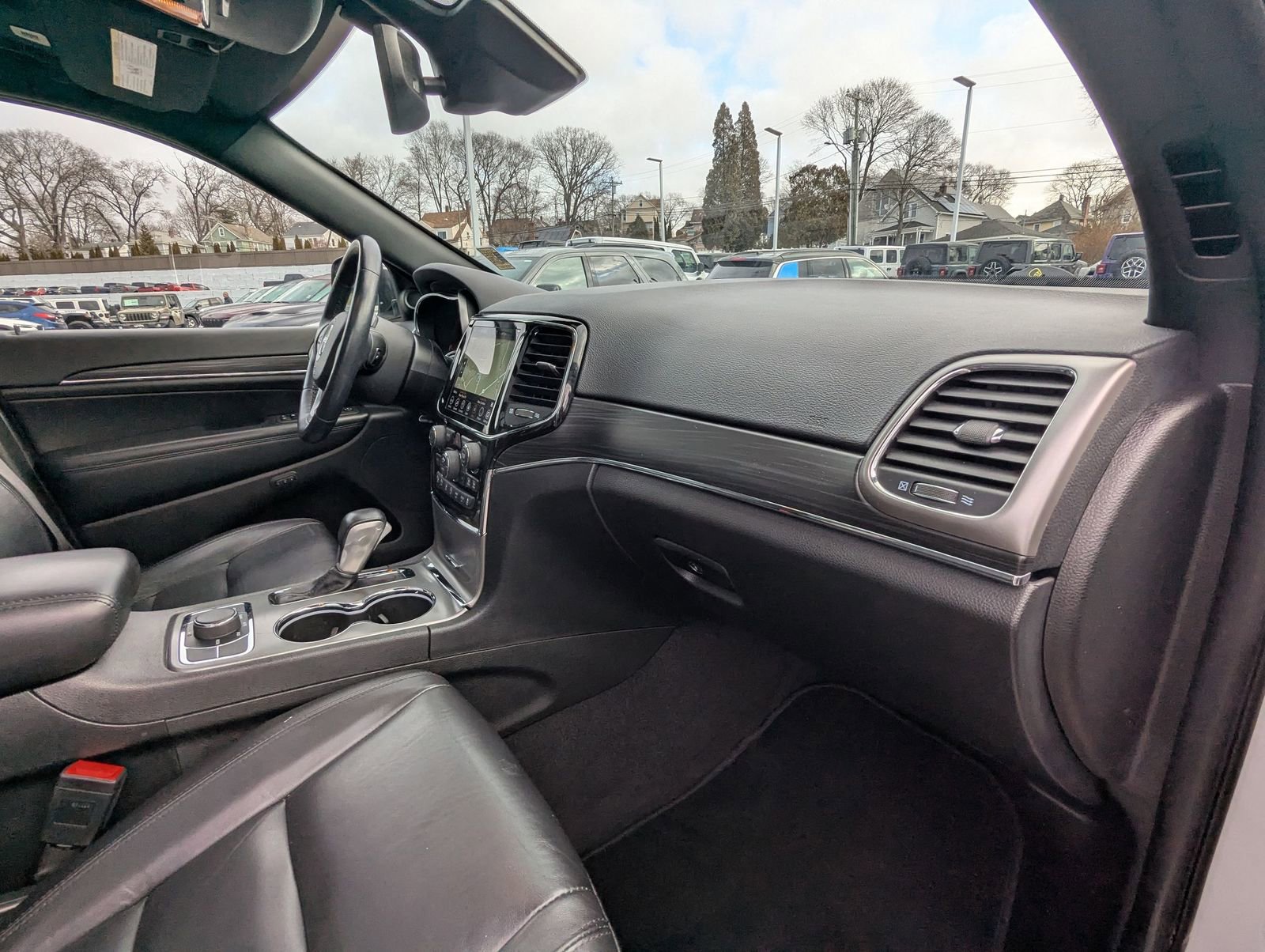 Certified 2022 Jeep Grand Cherokee Limited w/ Tech Group image 27