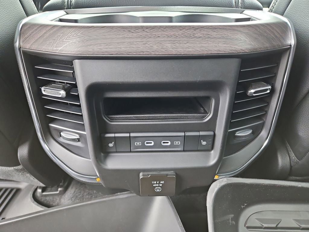 Used 2026 RAM 1500 Laramie w/ Night Edition image 17
