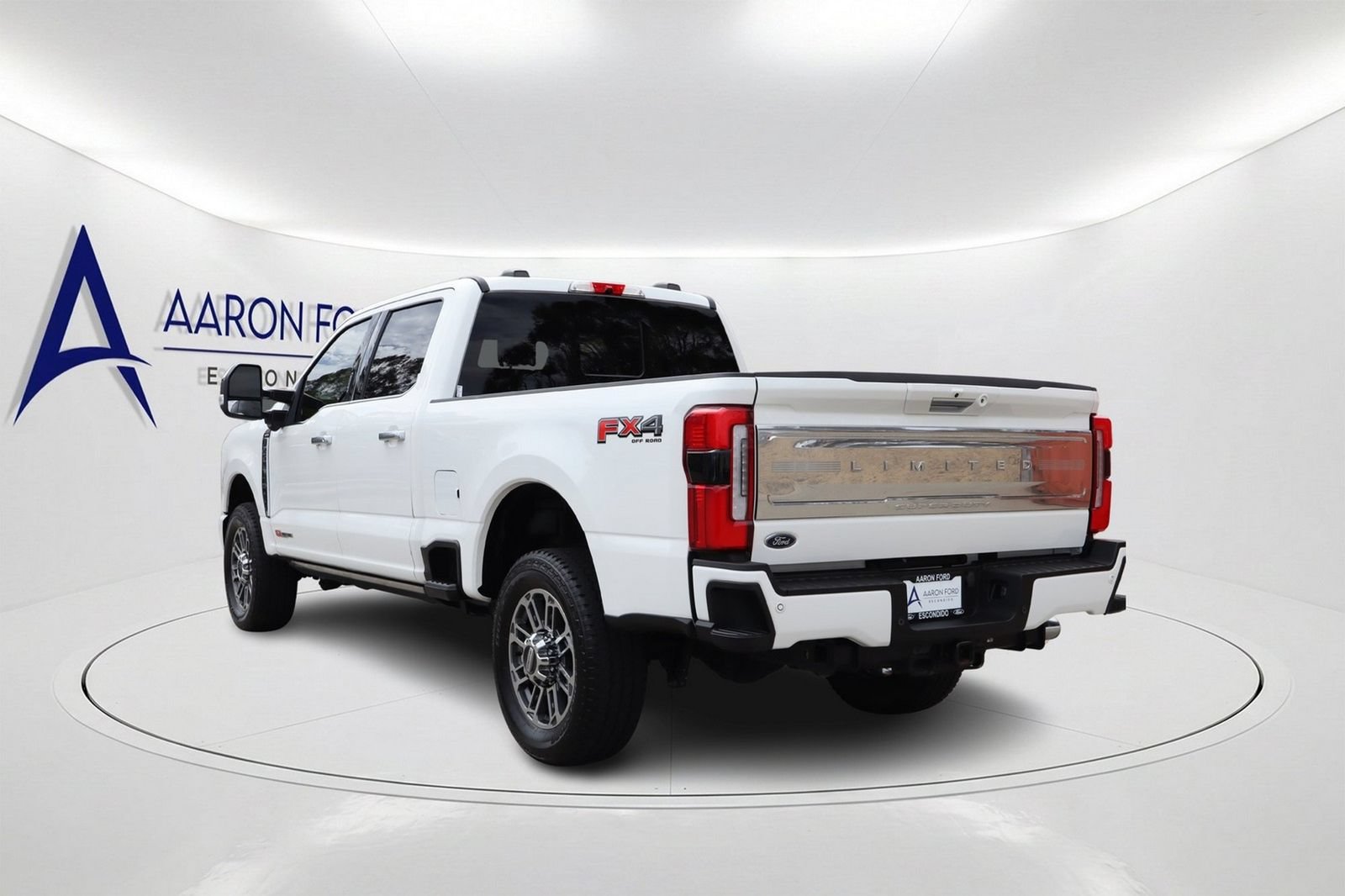Used 2024 Ford F250 Limited w/ FX4 Off-Road Package AWD/4WD image 7