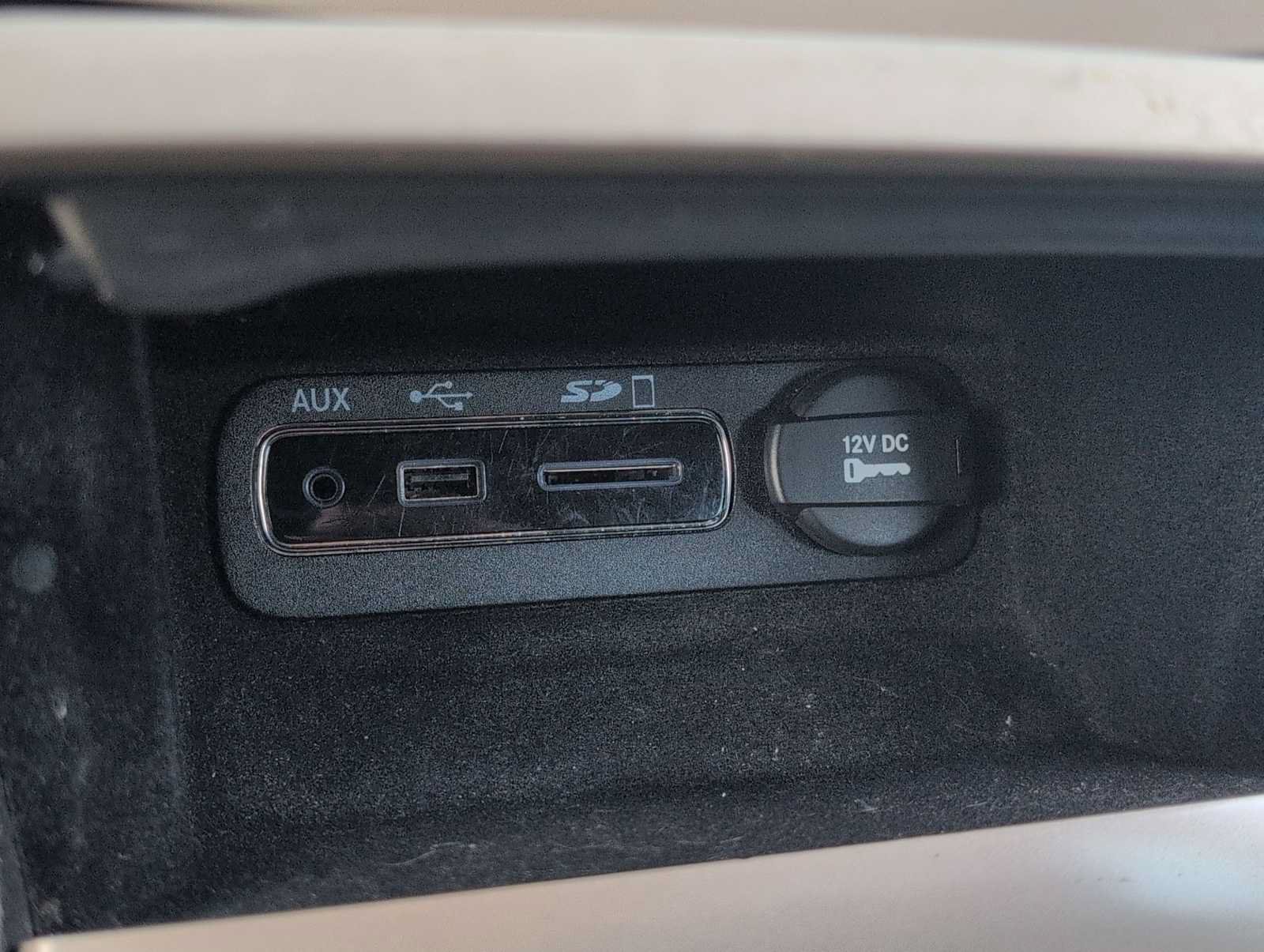 Used 2014 Jeep Grand Cherokee Summit AWD/4WD image 30