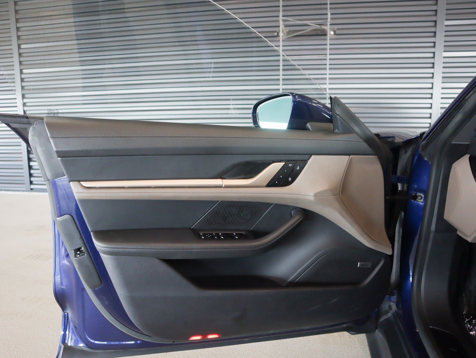 Certified 2023 Porsche Taycan GTS image 24