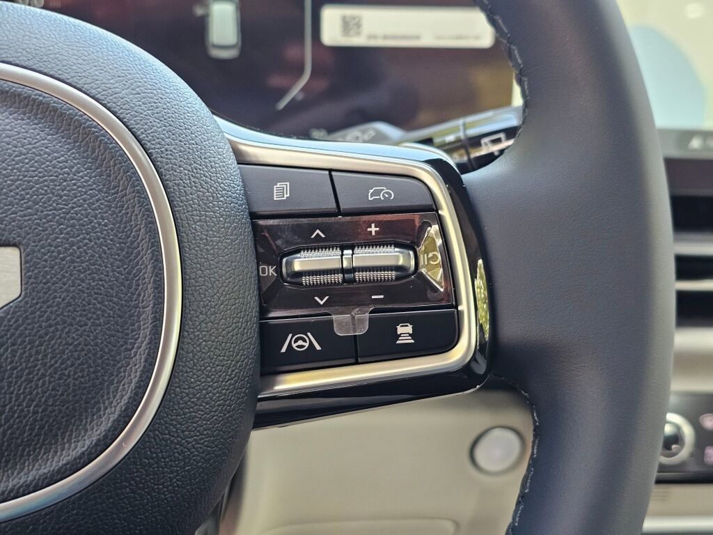 New 2026 Kia Carnival SX w/ SX Dark Edition Package image 39