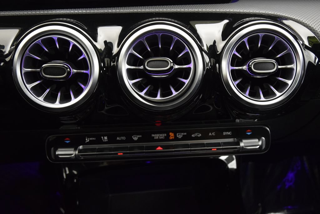 Certified 2023 Mercedes-Benz CLA 250 image 28