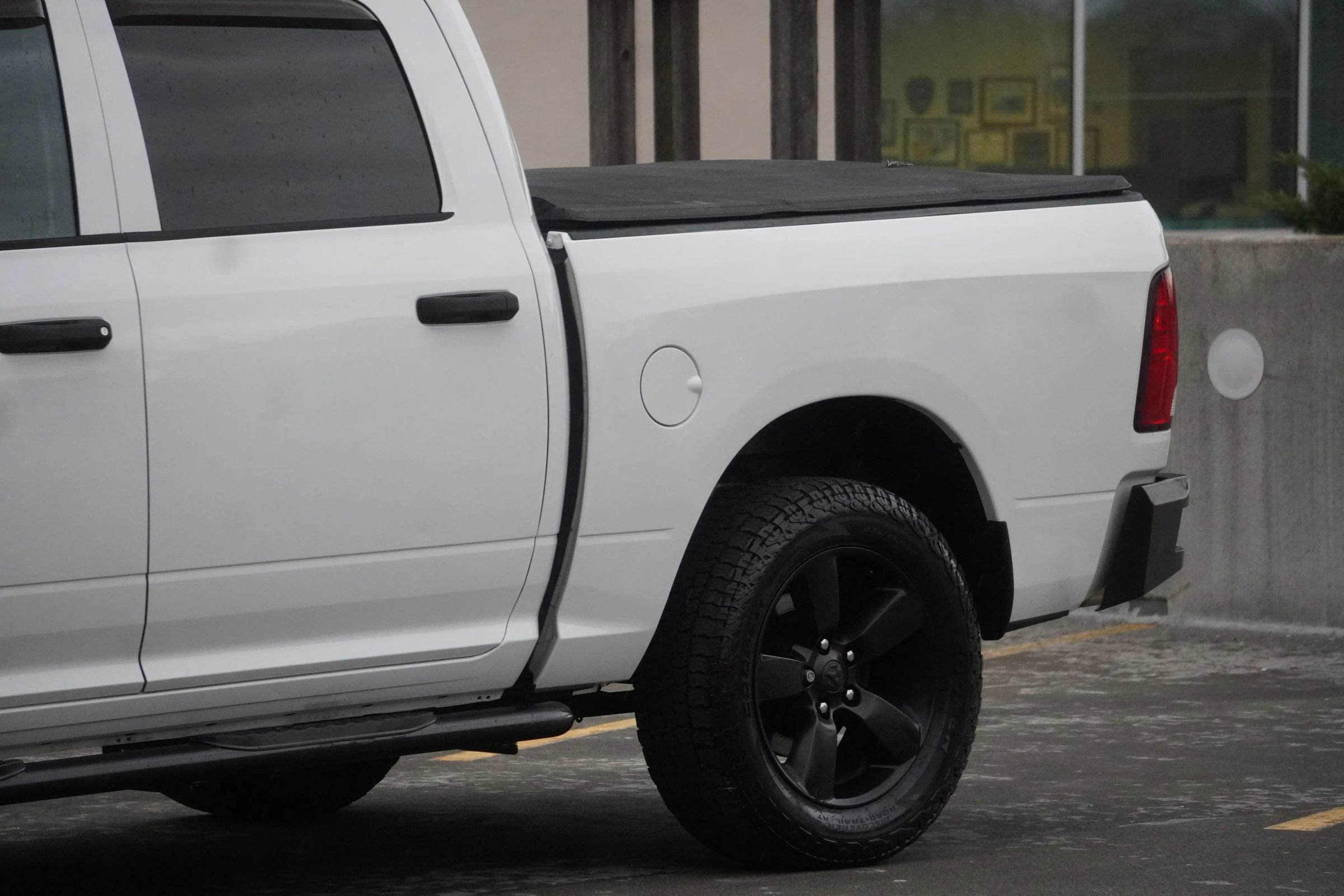 Used 2016 RAM 1500 Express AWD/4WD image 30