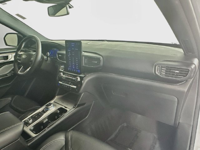Used 2023 Ford Explorer ST w/ Equipment Group 401A AWD/4WD image 28