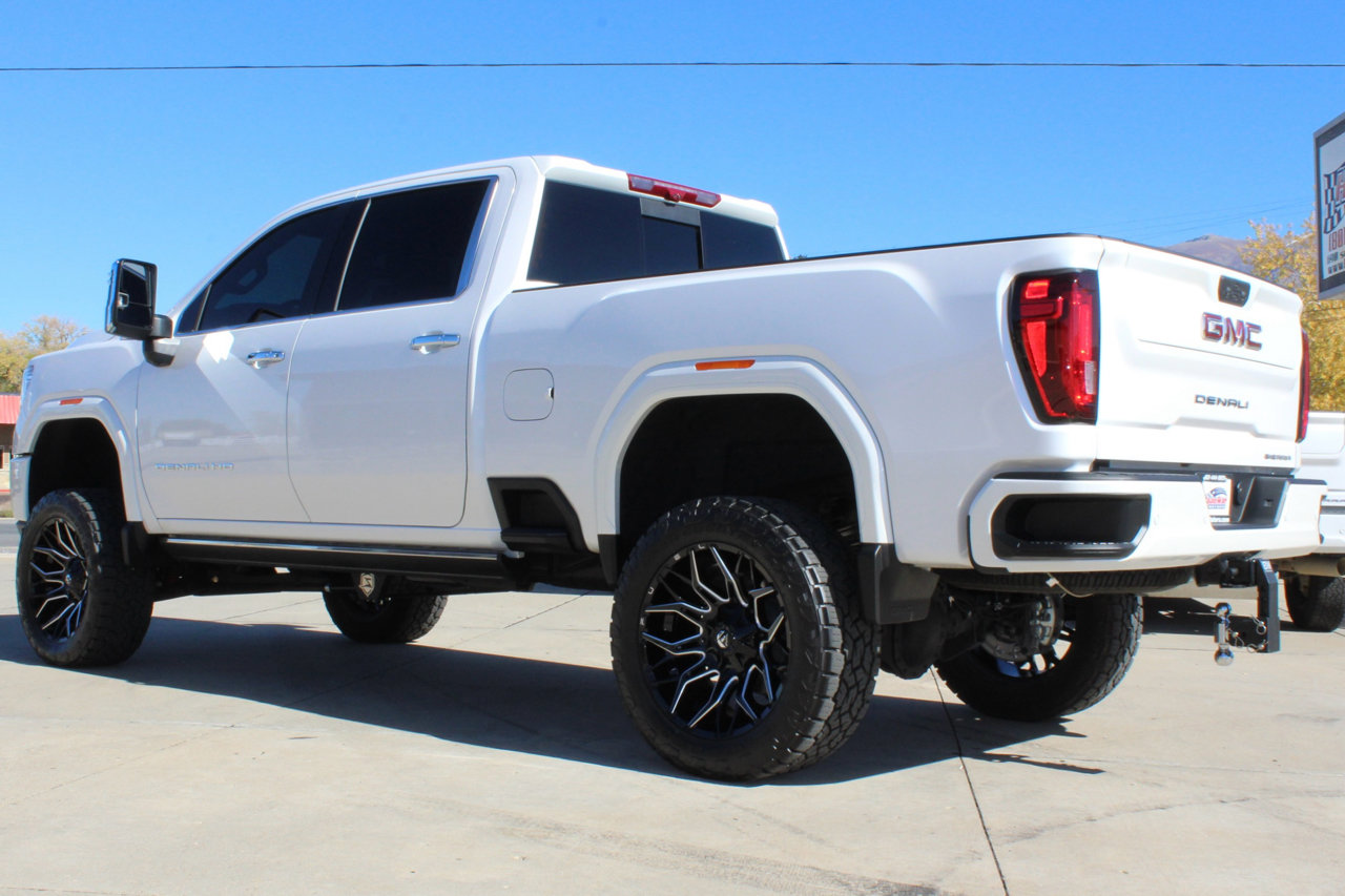 Used 2022 GMC Sierra 3500 Denali w/ Denali Ultimate Package image 33