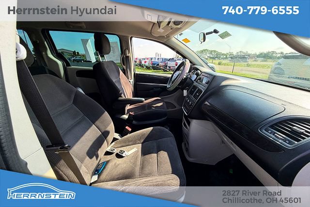 Used 2014 Dodge Grand Caravan American Value Package FWD image 20