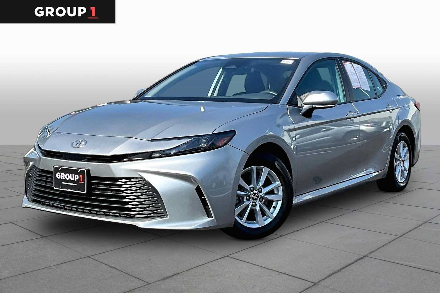 Certified 2025 Toyota Camry LE FWD image 1