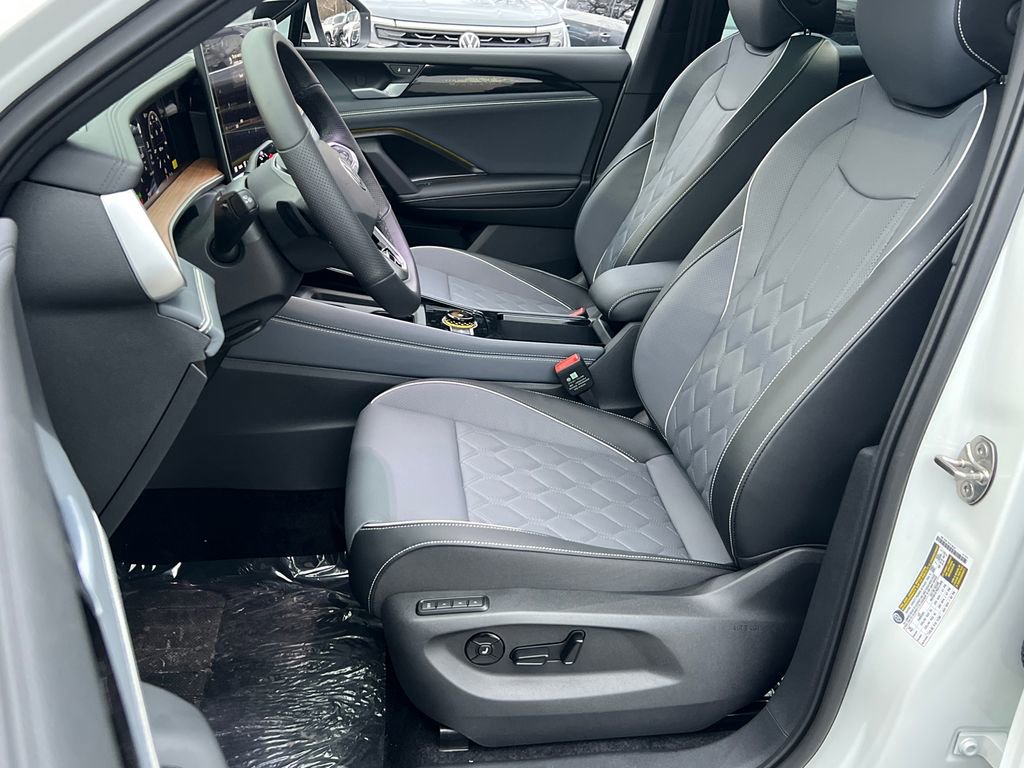 New 2026 Volkswagen Tiguan SEL R-Line image 20