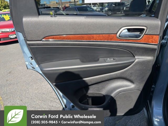 Used 2013 Jeep Grand Cherokee Limited AWD/4WD image 27