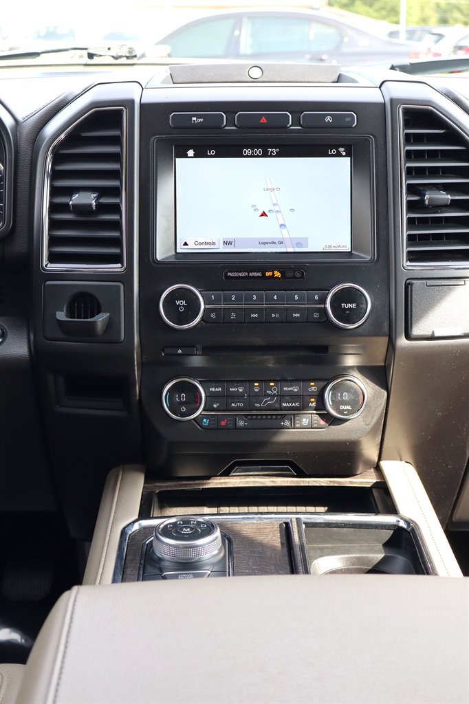 Used 2018 Ford Expedition Max Limited RWD image 15