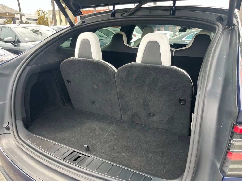 Used 2023 Tesla Model X AWD/4WD image 10