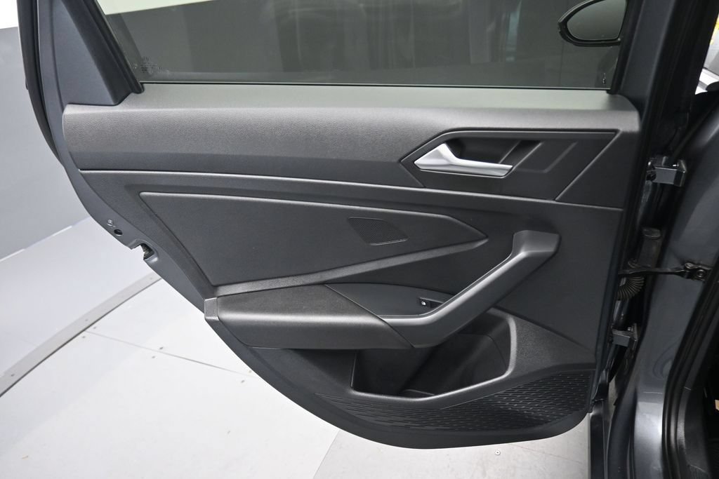 Used 2020 Volkswagen Jetta SEL Premium FWD image 30