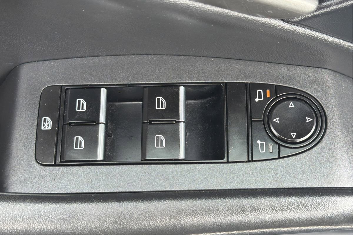 Used 2021 MAZDA CX-30 AWD 2.5 S w/ Select Package image 35