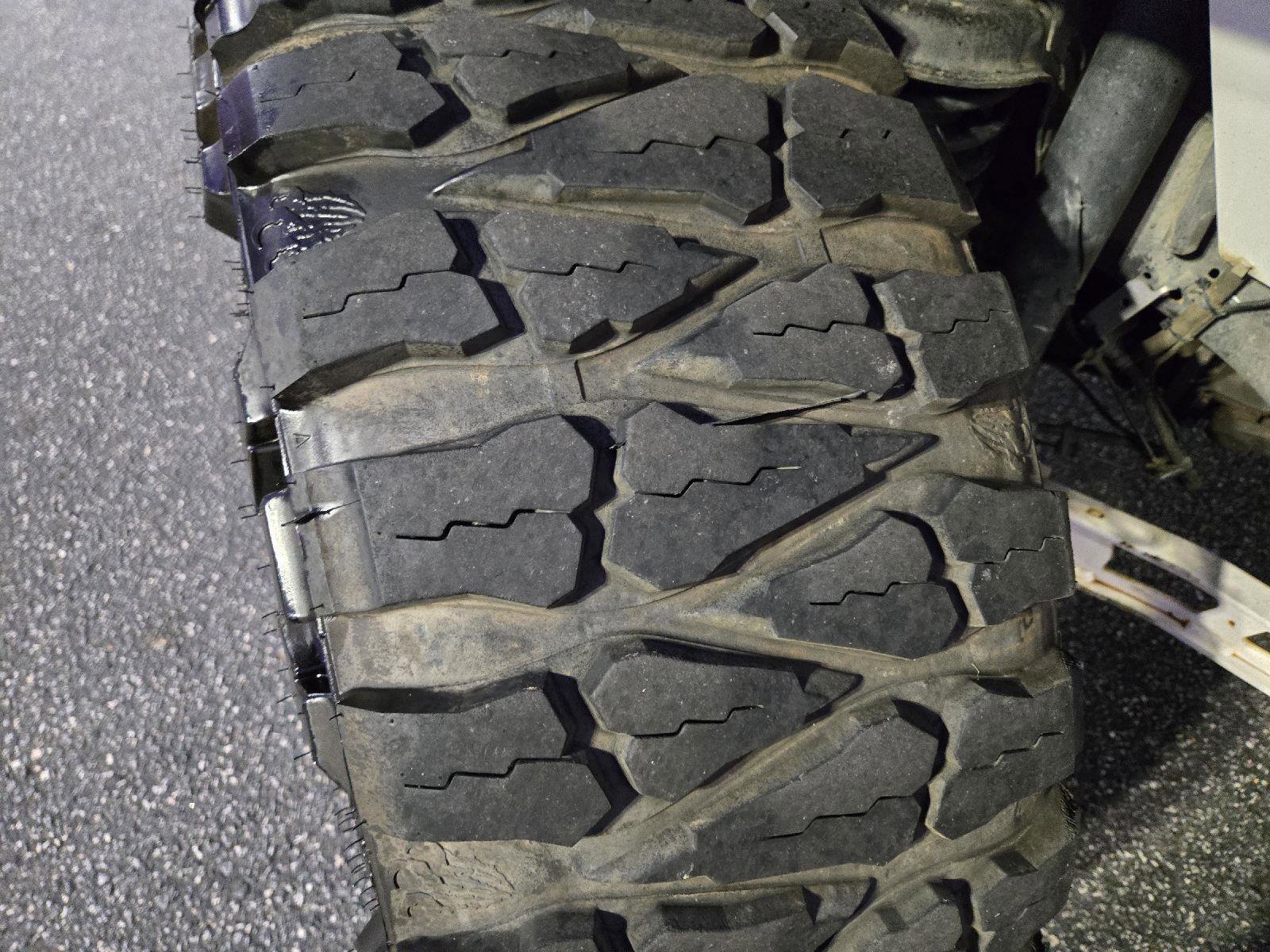 Used 2019 Jeep Wrangler Unlimited Sahara image 11