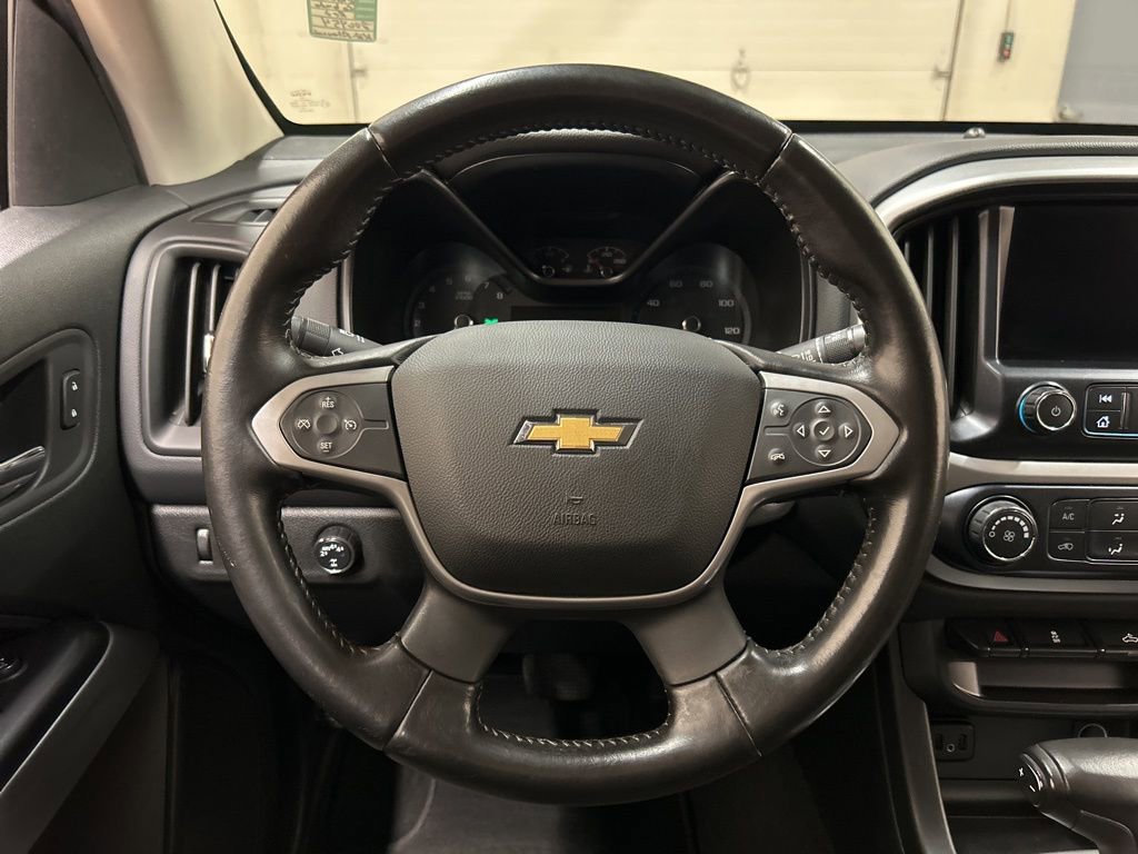 Used 2020 Chevrolet Colorado LT AWD/4WD image 17