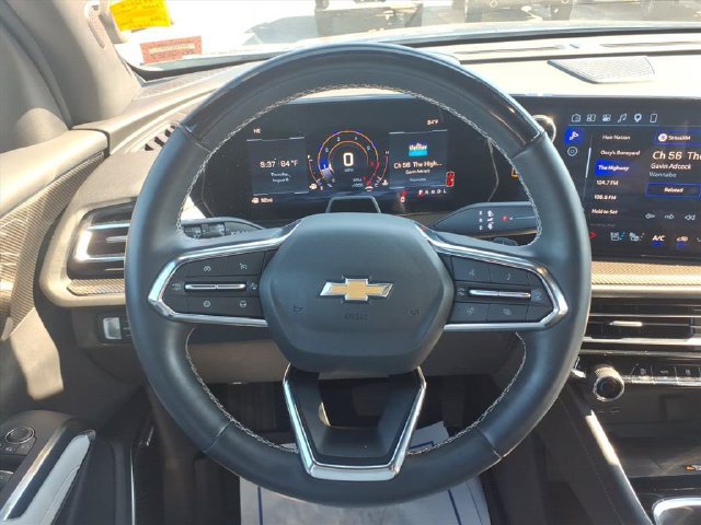 Used 2025 Chevrolet Traverse High Country FWD image 13