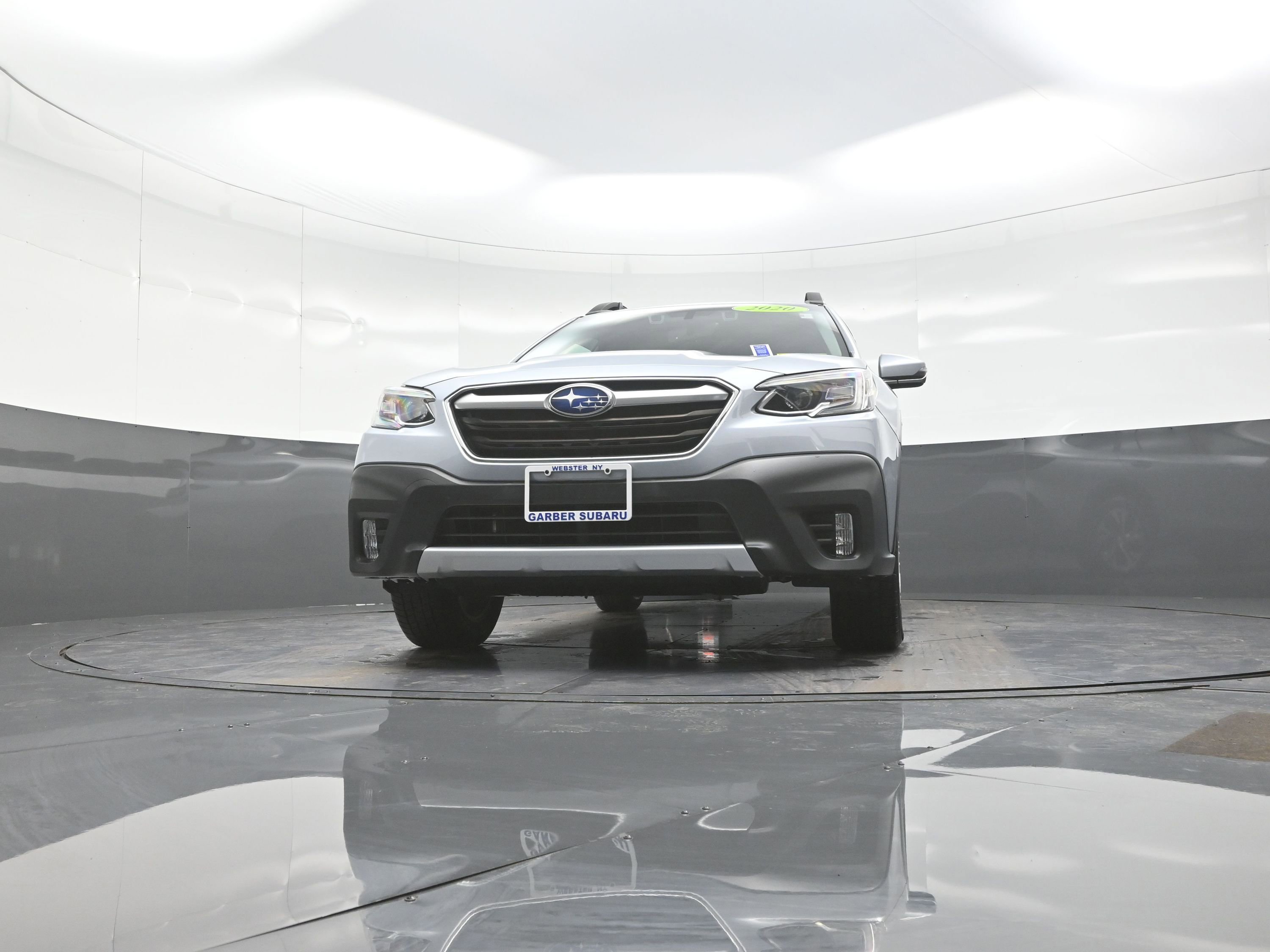 Used 2020 Subaru Outback Limited image 10