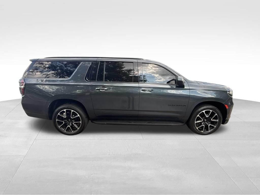 Used 2021 Chevrolet Suburban RST AWD/4WD image 8