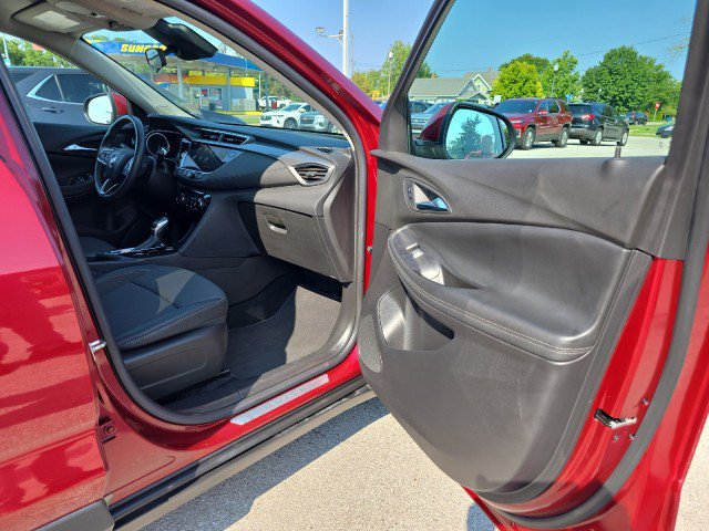Used 2023 Buick Encore GX Preferred w/ Cold Weather Comfort Package FWD image 33