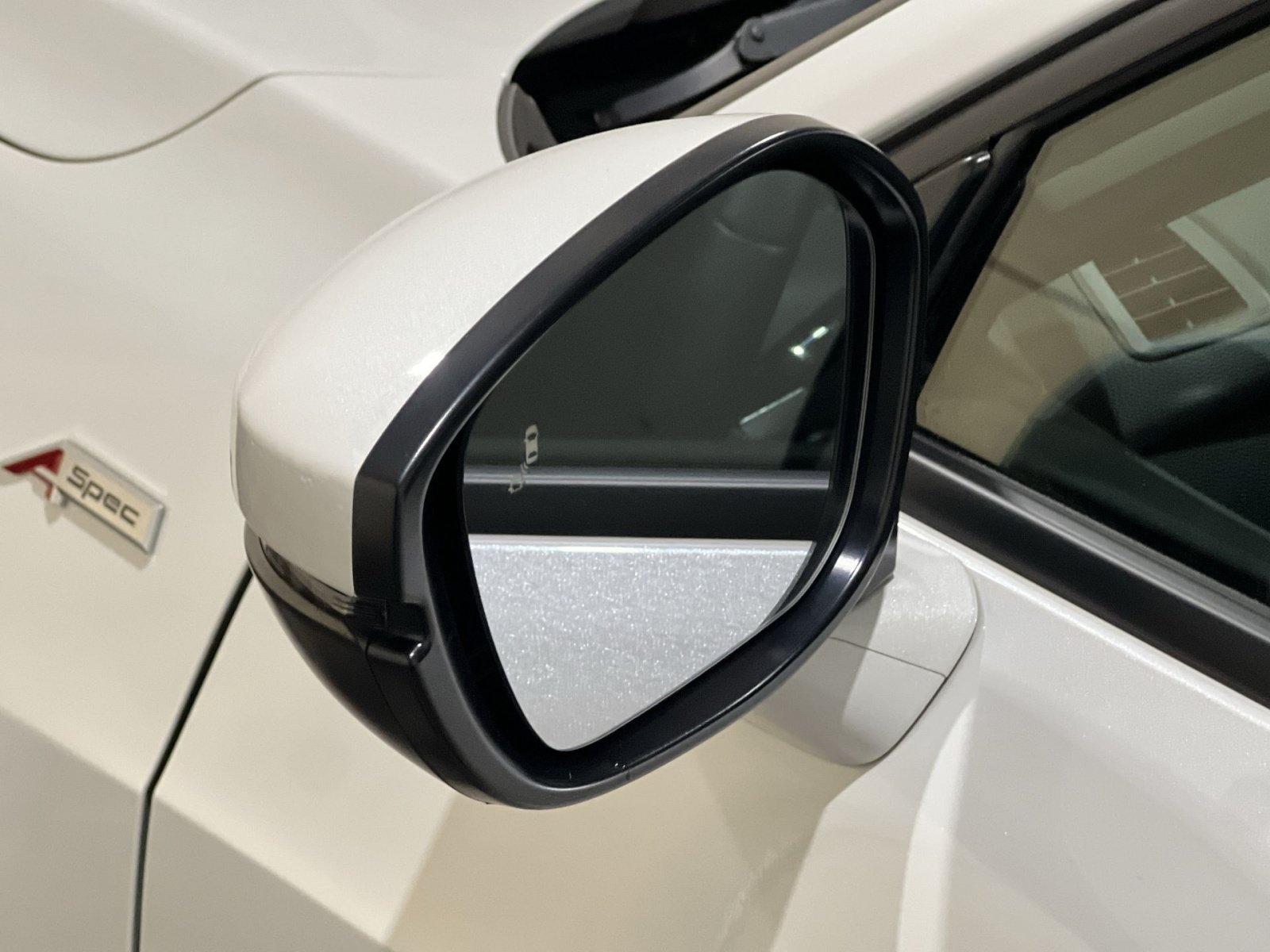 Used 2024 Acura Integra A-Spec FWD image 15