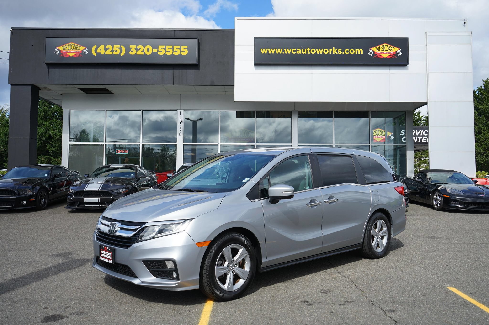 Used 2019 Honda Odyssey EX image 1