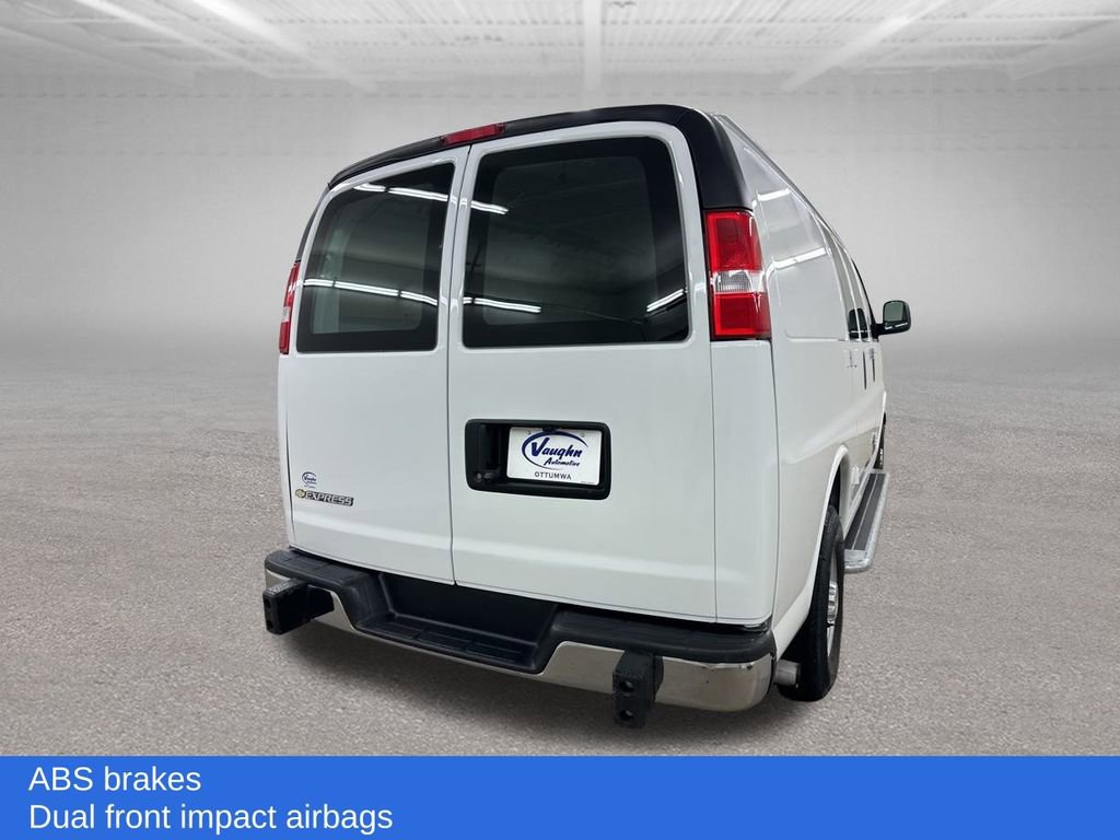Used 2024 Chevrolet Express 2500 w/ Driver Convenience Package image 12