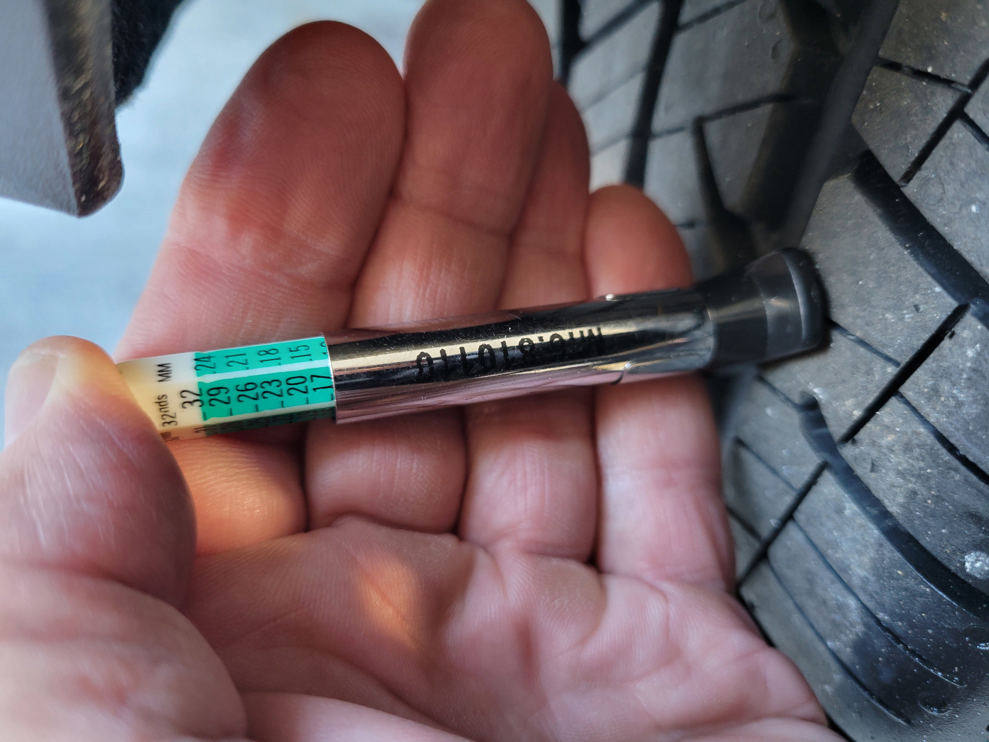 Certified 2019 Chevrolet Equinox LT image 44