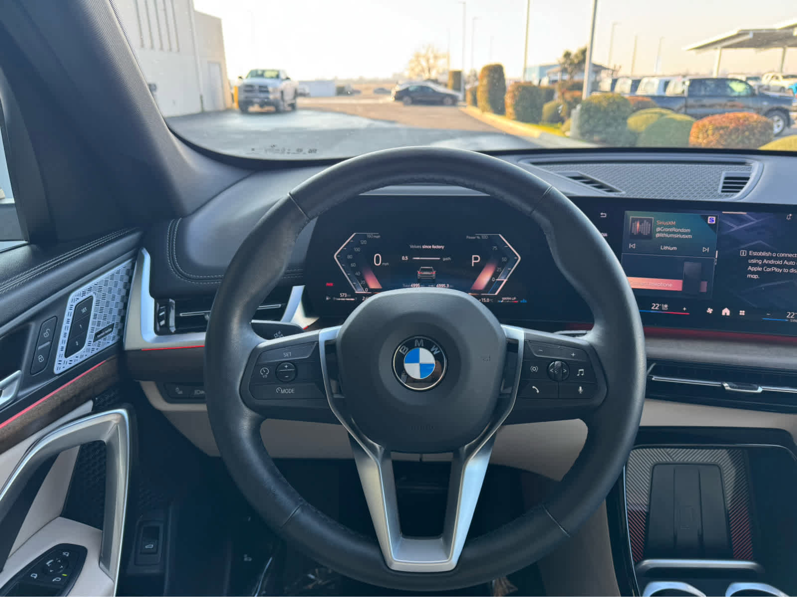 Used 2025 BMW X1 xDrive28i w/ Technology Package image 14