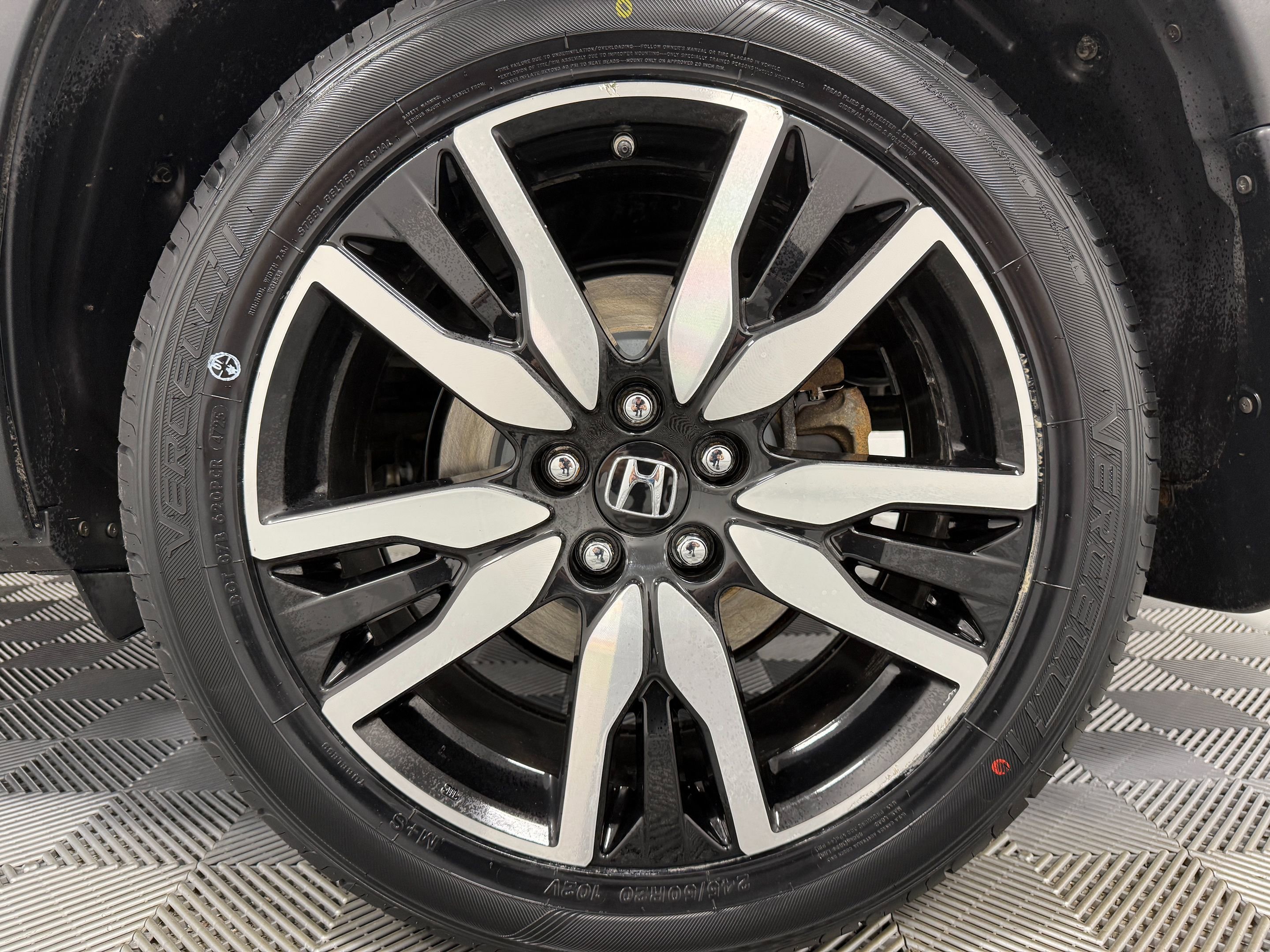 Used 2022 Honda Pilot Touring image 35