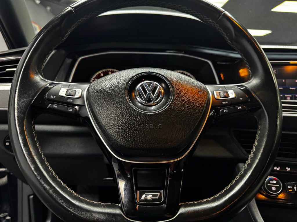 Used 2019 Volkswagen Jetta R-Line w/ R-Line Cold Weather Package FWD image 22