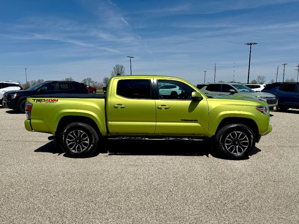 Used 2023 Toyota Tacoma TRD Sport image 5